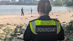 Ordnungsamt kontrolliert am PAradiesstrand