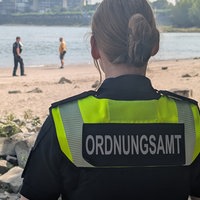 Ordnungsamt kontrolliert am PAradiesstrand