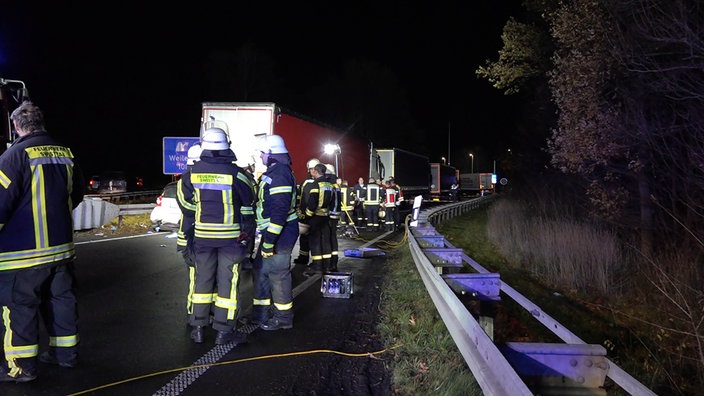Die Rettungskräfte sind im Einsatz
