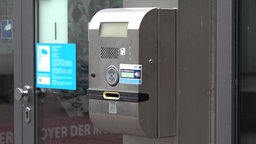 Codekarten-Automat am Parkhaus Cäcilienstraße Köln