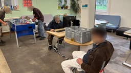 Aufenthaltsraum eines Drogenkonsumraums in Zürich