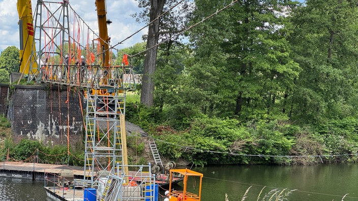 Historische Seilhängebrücke in Wetter