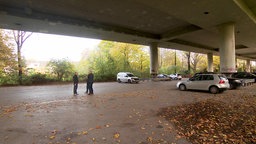Stadtplanungsdezernent Martin Linne unter der A59