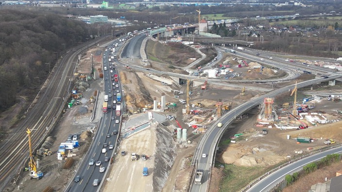 Das Autobahnkreuz Kaiserberg aus der Luft fotografiert