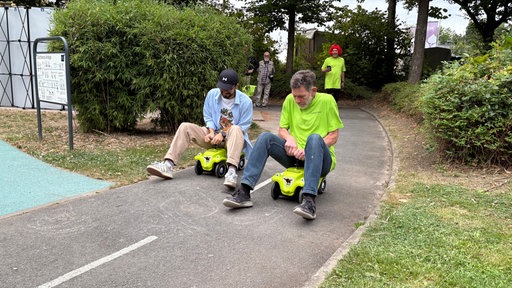 Start beim Bobbycar-Rennen-Rekordversuch auf dem Spielplatz Eskenhof in Essen-Überruhr am 28.08.25