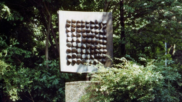 Diebe stehlen Bronze-Skulptur in Wattenscheid