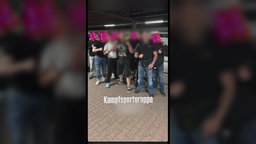 Die Neonazigruppe auf einem Gruppenfoto, gepostet auf Social Media.