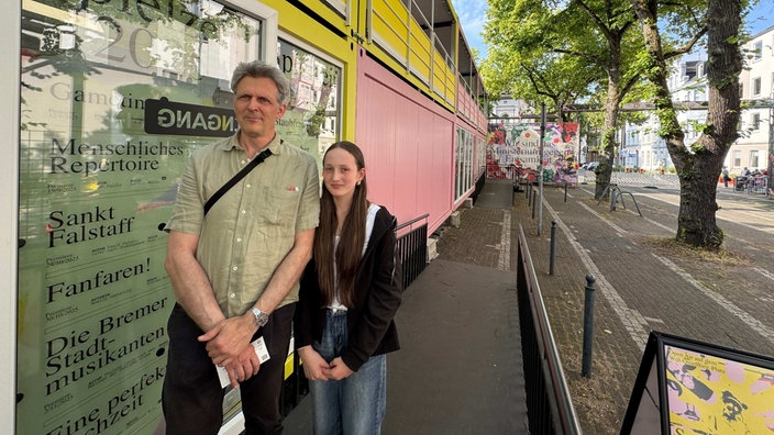 Wegen Umbau: Ticketkauf im Container