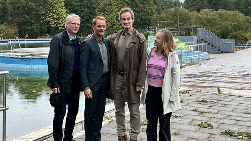 von links: WDR-Redakteur Frank Tönsmann, Schauspieler Stefan Konarske, Hauptdarsteller Jörg Hartmann, Produzentin Katrin Kühn