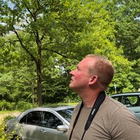 Fabian Nienaber überprüft den Baumbestand in Lippstadt
