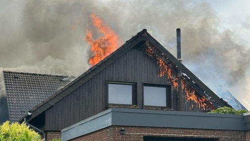 Ein Wohnhaus in Anröchte stand in Flammen
