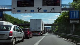Fahrzeuge auf der A3
