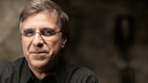 Vince Mendoza