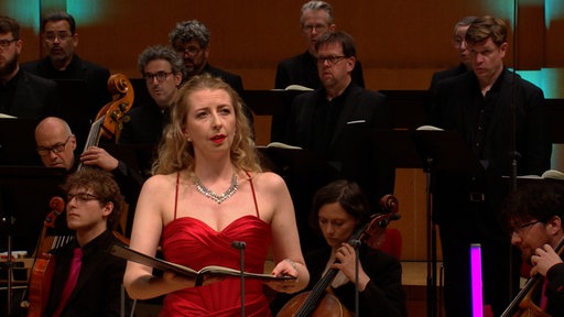 Der WDR Rundfunkchor unter Leitung von Mariano Chiacchiarini spielt Misa a Buenos Aires von Martín Palmeri am 21.06.2025 in der Kölner Philharmonie.