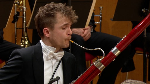 Das WDR Sinfonieorchester unter Leitung von Andris Poga spielt die Sinfonie Nr.4 von Peter Tschaikowsky am 27.02.2026 in der Kölner Philharmonie.