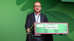 Landesdelegiertenkonferenz der Gruenen NRW am 24.05.2025 im ConFex Koeln, Halle 1 auf dem Messegelaende der Koelnmesse. Benjamin Limbach ( Minister der Justiz des Landes Nordrhein-Westfalen )