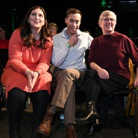 Yazgülü Zeybek, Tim Achtermeyer, Britta Haßelmann (v.l.n.r.)