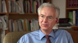 Hartmut Kreß, Theologe und emeritierter Professor für Ethik im Interview mit dem WDR
