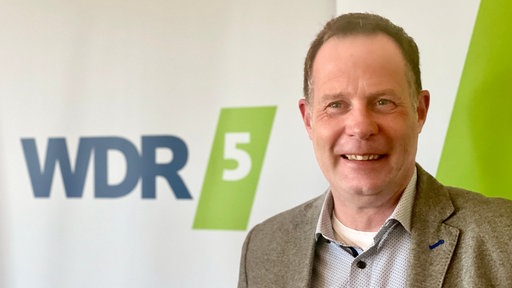 Klaus Hansen (CDU) Landtagsabgeordneter im WDR Studio