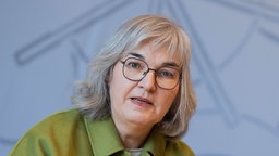 Petra Ladenburger, neue Beauftragte für Kinderschutz und Kinderrechte, bei ihrer Vorstellung im Landtag am 05.02.2026
