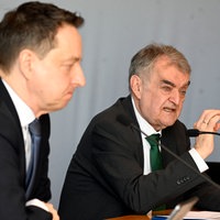 Herbert Reul (rechts) neben Jürgen Kayser (links) 
