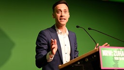 Landesdelegiertenkonferenz der Grünen NRW am 24.05.2025 im ConFex Köln, Halle 1 auf dem Messegelände der Koelnmesse. Tim Achtermeyer Landesvorsitzender der BÜNDNIS 90/DIE GRÜNEN