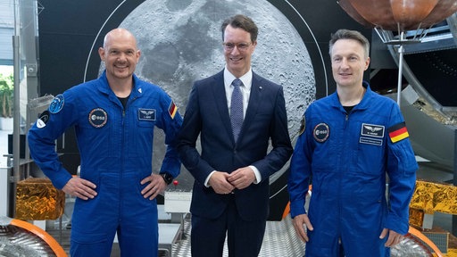 Hendrik Wüst auf der SpaceTech.NRW