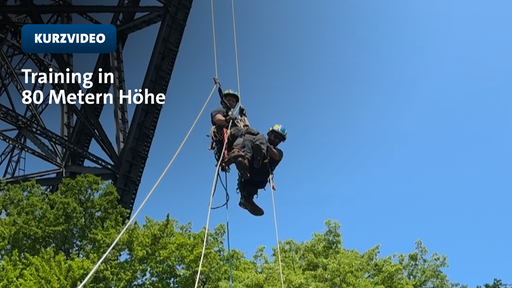 Polizei-Höhenretter trainieren an Müngstener Brücke für den Ernstfall
