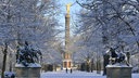 Blick auf die Siegessäule im Winter