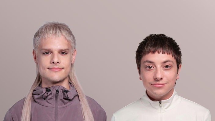  Ca7riel & Paco Amoroso