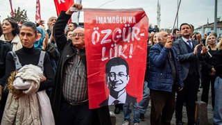 Proteste gegen die Verhaftung von Ekrem Imamoglu