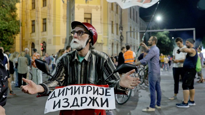 Srbija - studentski protesti na prekretnici?