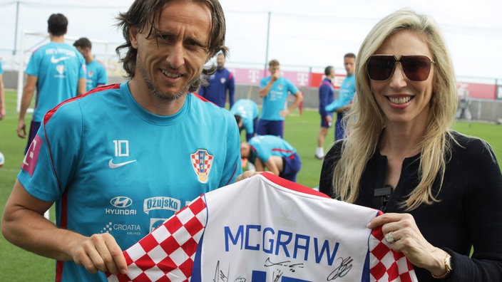 Luka Modrć sa američkom veleposlanicom u Hrvatskoj Nicole McGraw 