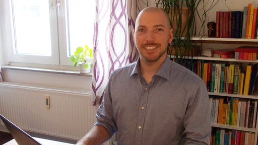 Mattia Garau, Psychologe in Bonn