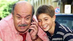 Lino Banfi und Michael Cadeddu, in der TV-Serie "Un medico in famiglia"