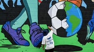 Ein Graffiti zum Thema Fußball vom Künstler Donkeeboy