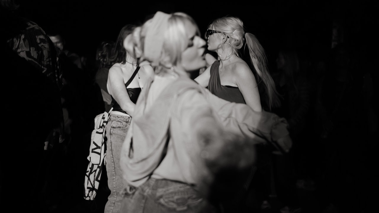 Impressionen vom COSMO Festival 2026 im Dortmunder JunkYard