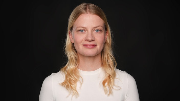 Moderatorin Nora Wilker