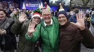WDR 2 Weihnachtswunder in Essen (13.12.2025) - Zuschauer mit Weihnachtsdeko