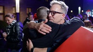 WDR 2 Weihnachtswunder in Essen (13.12.2025) - Lukas Spiekermann aus Dorsten spendet den Erlös seines Buches "Ein Stern findet sein Zuhause"