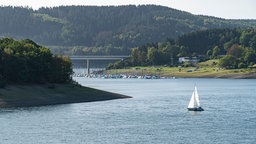 Segelboot auf dem Biggesee