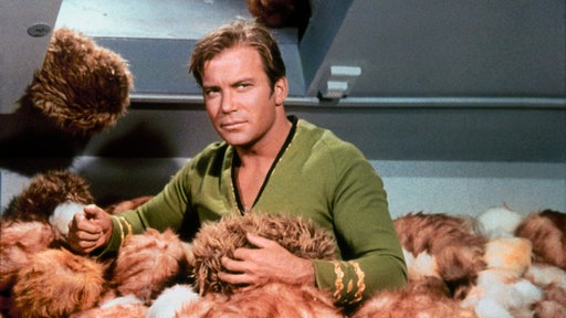 William Shatner in einer Szene auf dem Raumschiff Enterprise