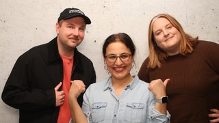 Die "Drinnies" mit WDR 2 Moderatorin Katharina te Uhle (m): Chris Sommer und Giulia Becker