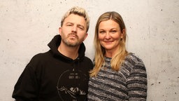 Friedrich Mücke und WDR 2 Moderatorin Johanna Horn