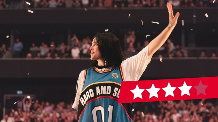 Szene aus dem Film "Billie Eilish - Hit Me Hard And soft: The Tour Live In 3D"