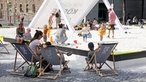 Familien am Archimedischen Sandkasten in Aachen