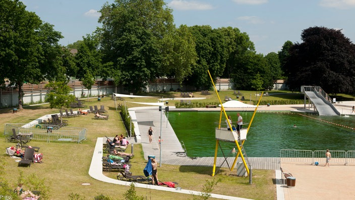 Naturfreibad im Kölner Lentpark