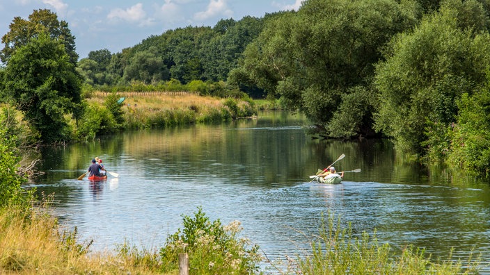 Ruhrtalradweg - Kanufahrer auf der Ruhr