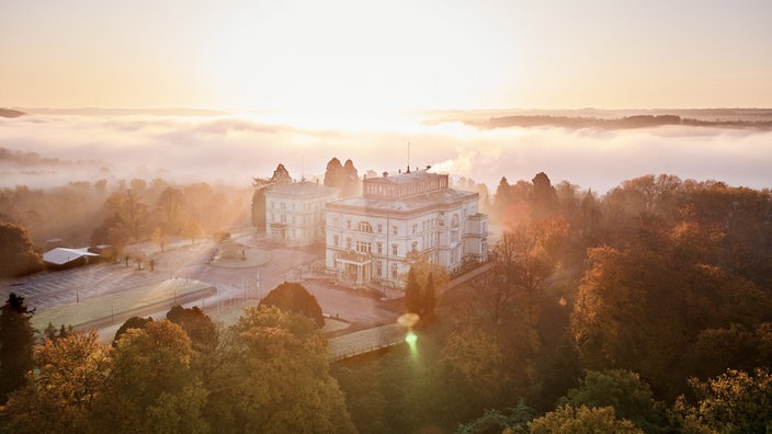 Raus in den Westen: Villa Hügel
