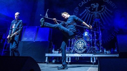 Tote-Hosen-Frontmann Campino singt auf der Hauptbühne des Festivals "Jamel rockt den Förster“ am 22.08.2025. 